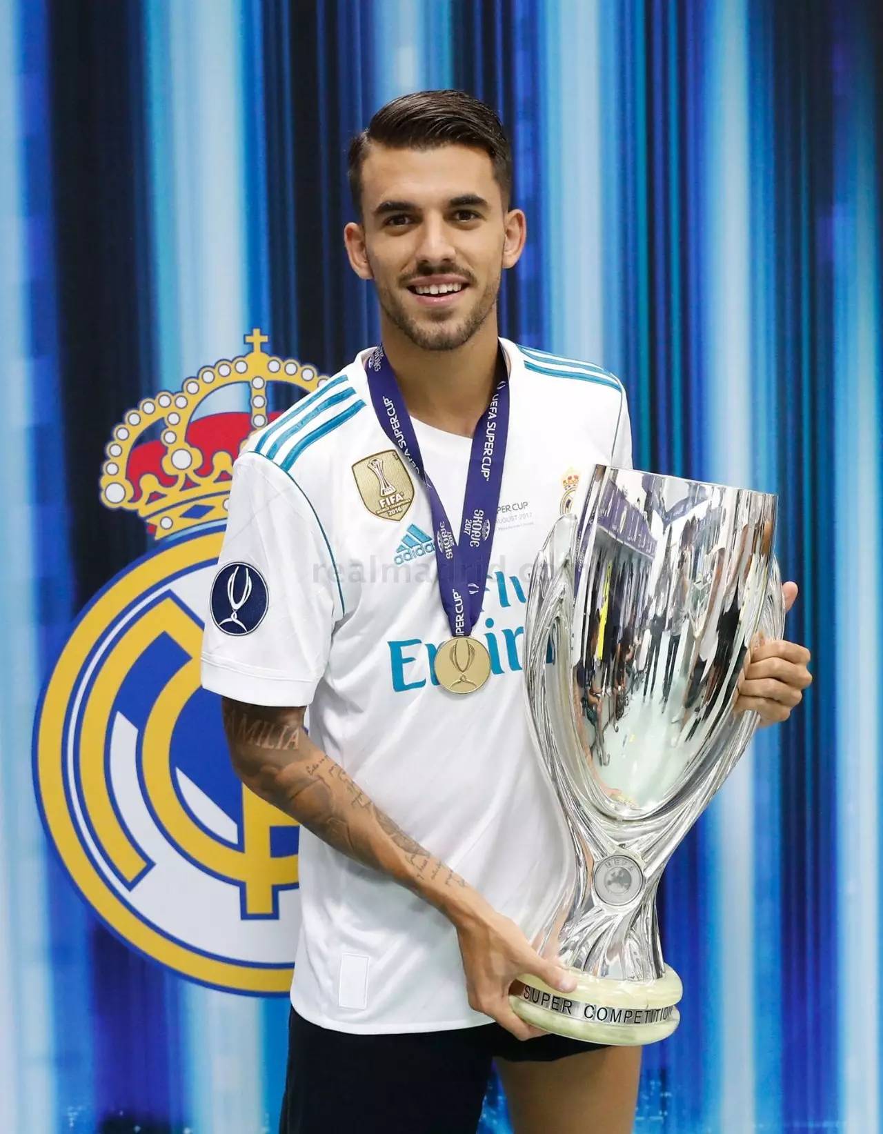 关于风云突变！塞维利亚国际比赛日更衣室发声，欧超杯版图或变，更衣室稳定，高层口径保持一致的信息华体会移动端